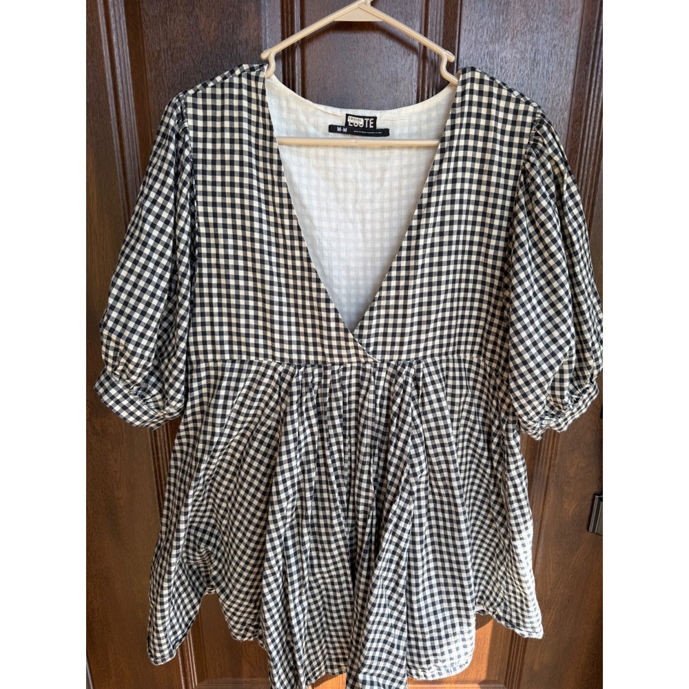 Ecote by Urban Outfitters Vero Shapeless V-Neck Mini Dress M in gingham